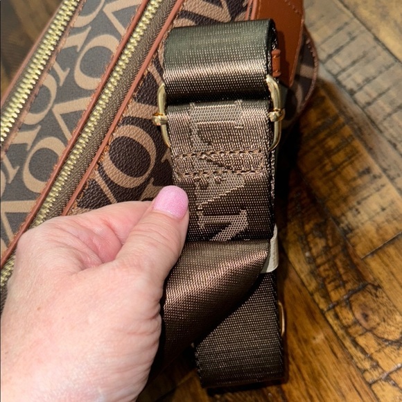 Valentino Orlandi Brown Logo Crossbody Bag with removable strap NWT - Picture 5 of 15